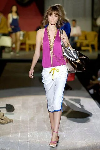 Look 18